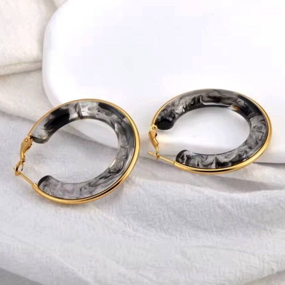 Modern Swirl Hoops - Picture 8 of 10